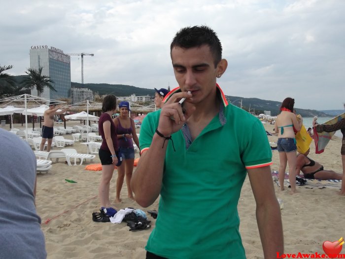 Axel24 Romanian Man from Bucharest = Bucuresti