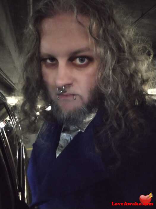 DarkDhampir American Man from Johnson City