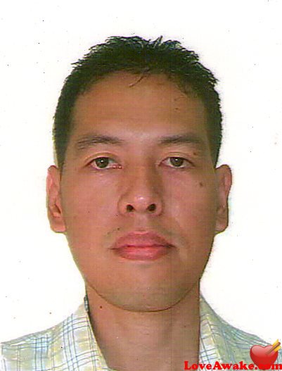 arkad Filipina Man from Manila