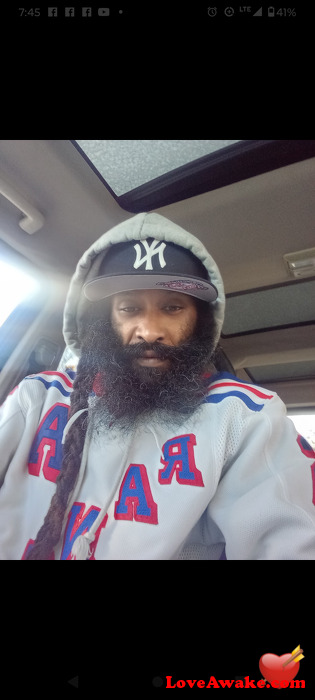 7wise American Man from Suffolk