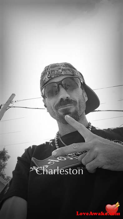 Mizfit85 American Man from Charleston