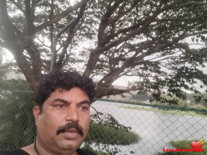 Suresh-v Indian Man from Coimbatore