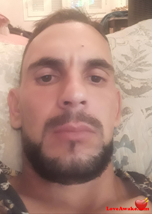kaderthai Algerian Man from Alger (Algiers)