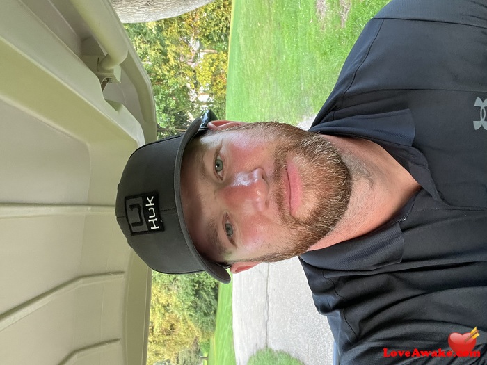 Bentheball American Man from Davenport