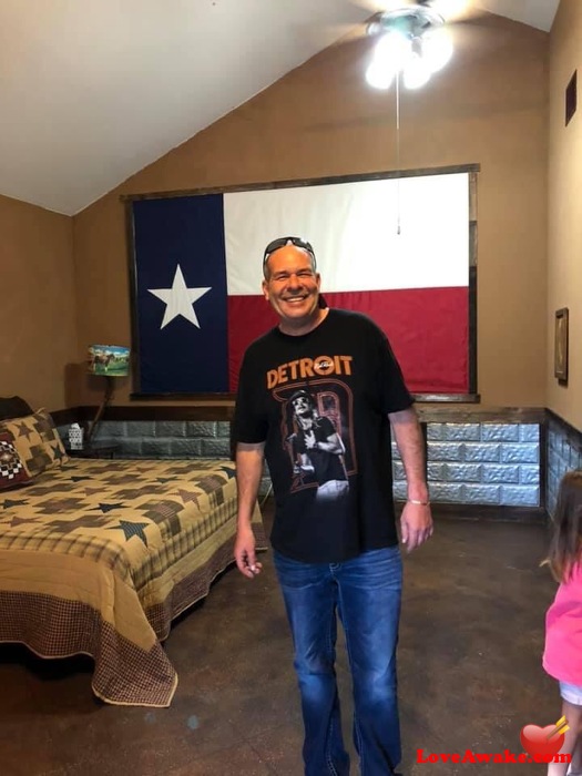 Nicepackage American Man from New Braunfels