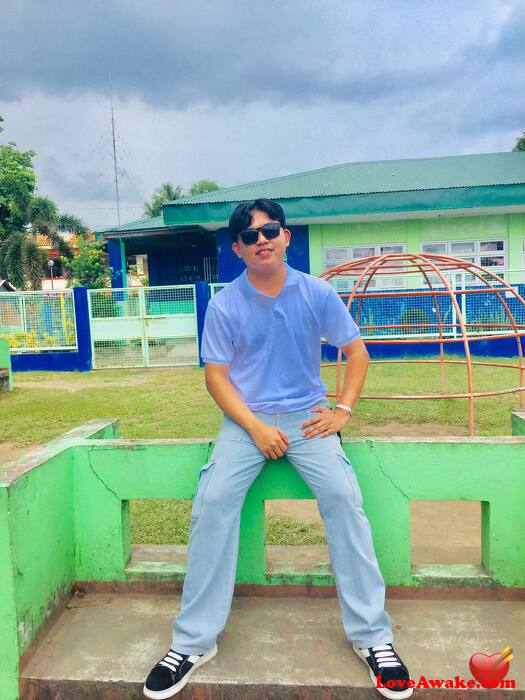 RENZO11 Filipina Man from Taguig