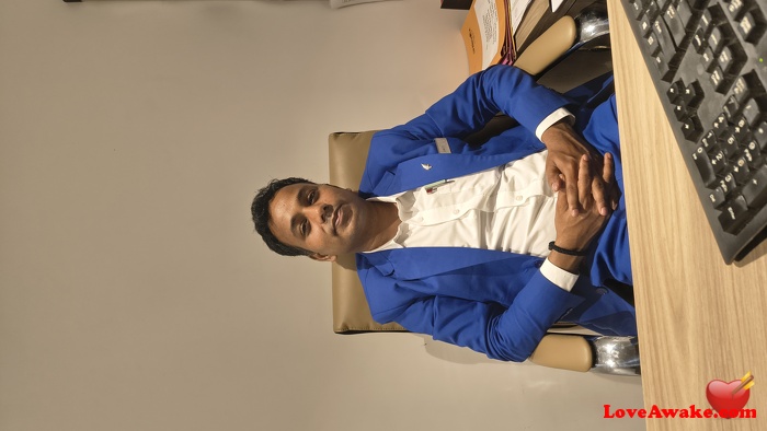 Susmita32 Indian Man from Nasik