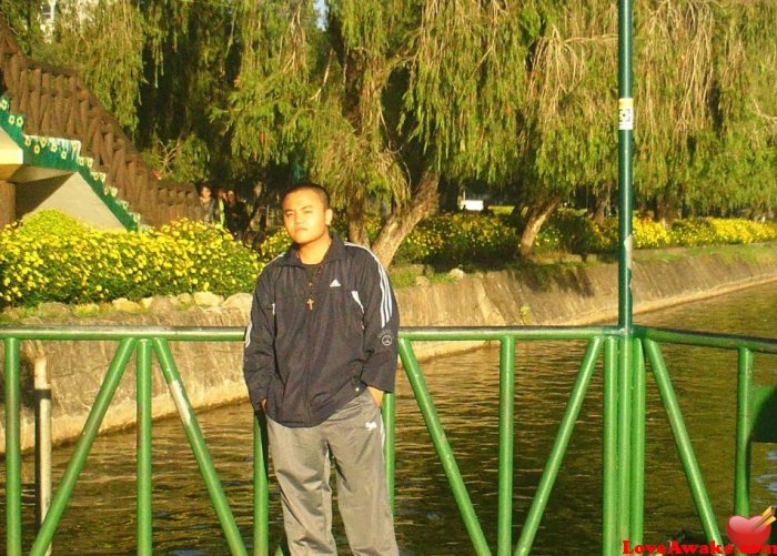 jefftee911 Filipina Man from Baguio