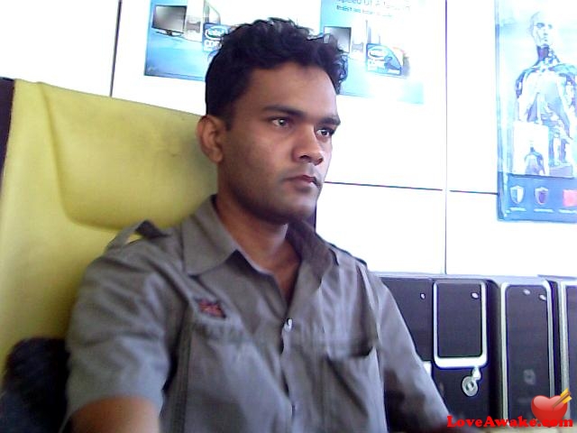 maduraa Sri Lankan Man from Ratnapura