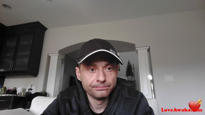 Sazona19 Canadian Man from Edmonton