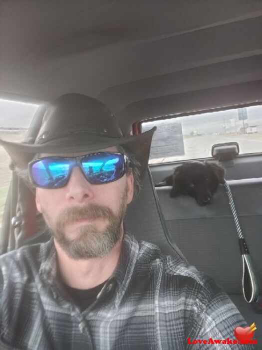 Spine American Man from Idaho Falls