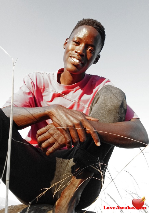 Nzuzokhumalo African Man from Ulundi