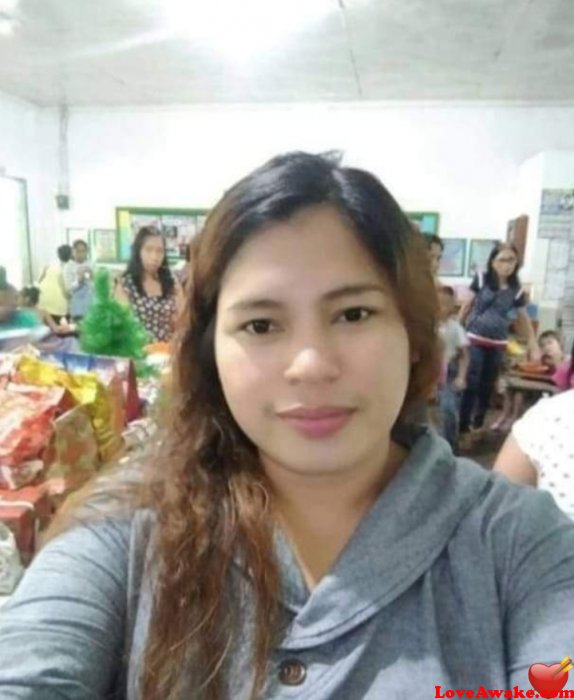 Yang2x Filipina Woman from Tagbina