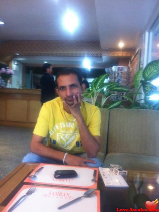 meet5252 Indian Man from Ahmedabad