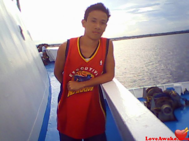 norm21 Filipina Man from General Santos