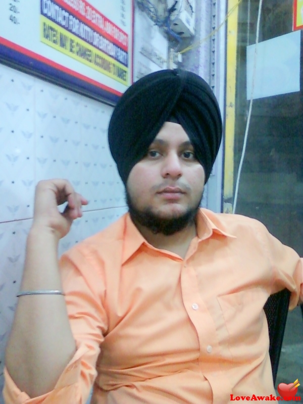 SIMPY9781 Indian Man from Ludhiana