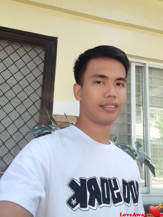 JesterL Filipina Man from Taguig