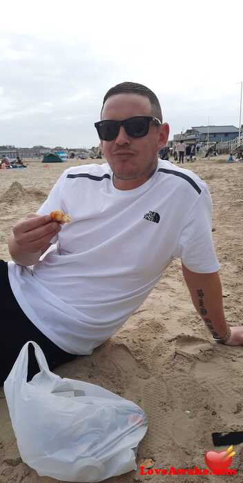 MarcoRobo9025 UK Man from Gosport