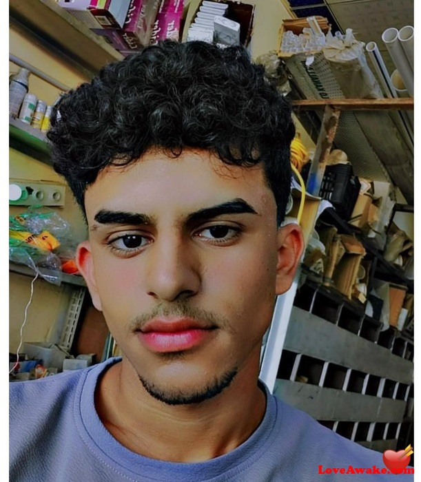 Dwyjjfrddg Yemeni Man from Sana'a
