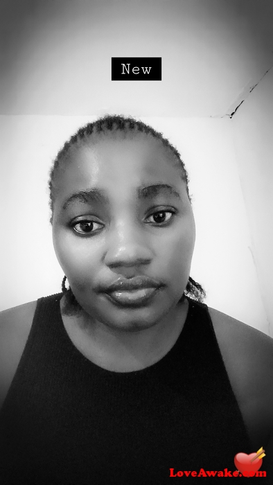 Tari02 African Woman from Cape Town