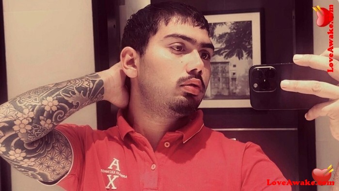 aahraf Bahraini Man from Gudaibiya