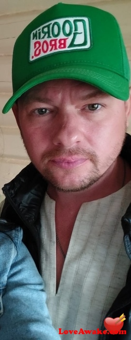 Aleksander1982 Filipina Man from Balanga/Batan