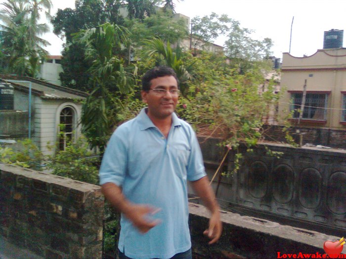 gr8naveenhere1 Indian Man from Kolkata (ex Calcutta)