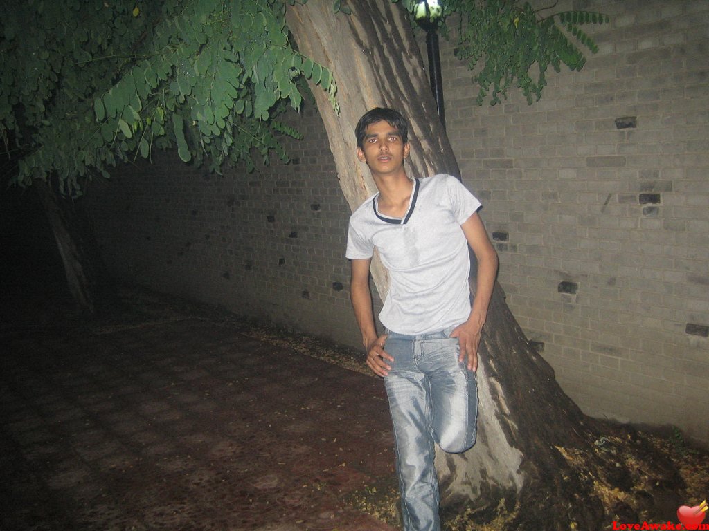 sameerkhan420 Pakistani Man from Islamabad
