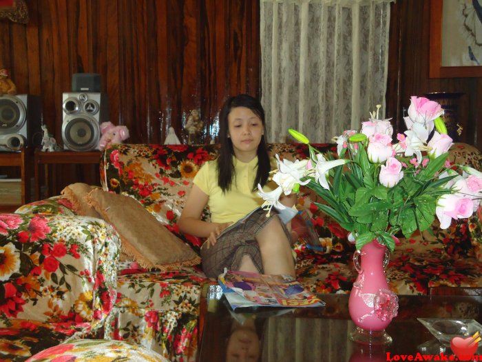 zhen23 Filipina Woman from Manila