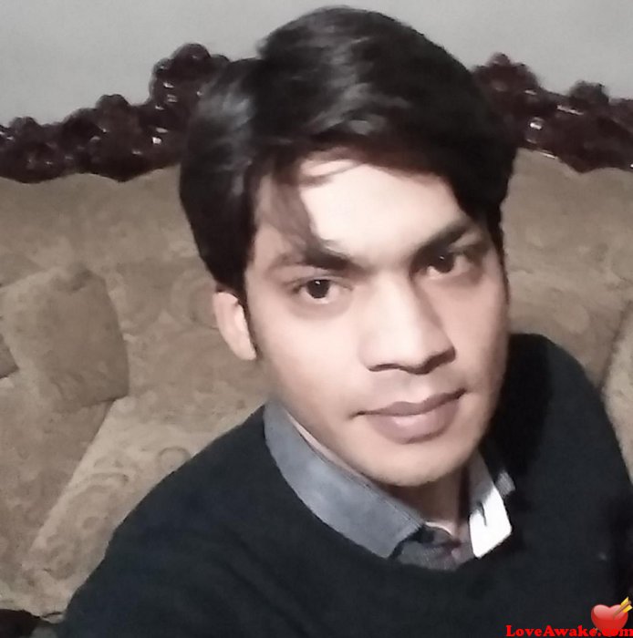 zia142 Pakistani Man from Lahore