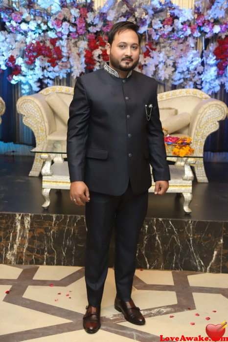 Faizijee02 Pakistani Man from Lahore