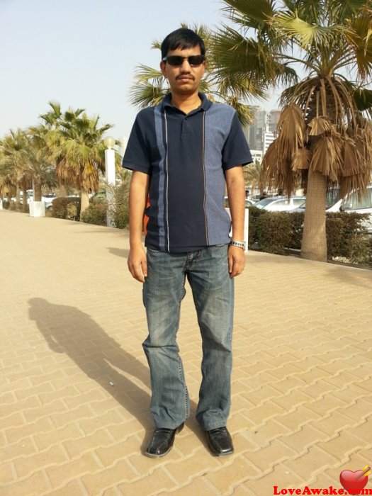 pan75 Indian Man from Chennai (ex Madras)