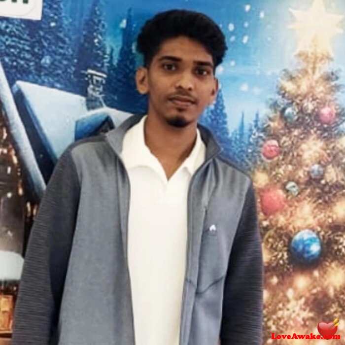 Vicky6152 Indian Man from Chennai (ex Madras)