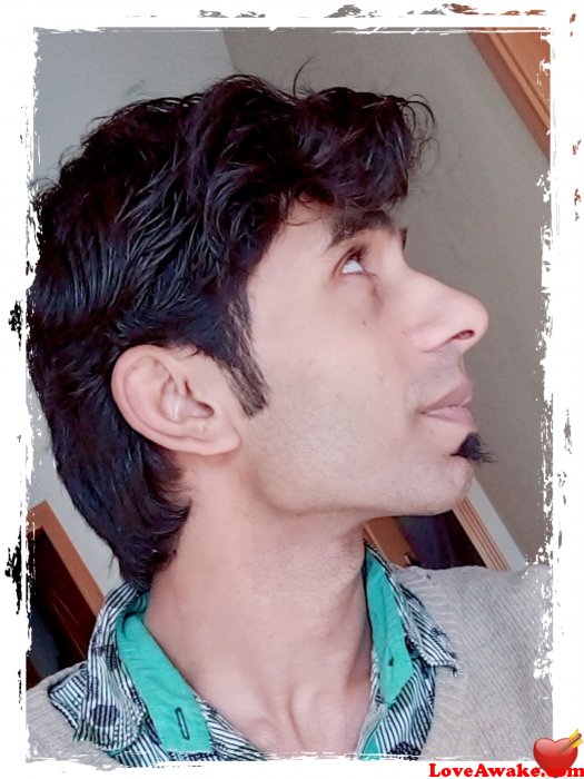H17 Pakistani Man from Islamabad