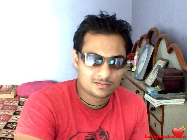 aqibj Indian Man from Gwalior