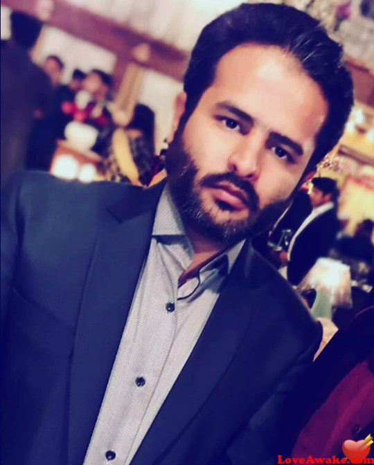 imx17 Pakistani Man from Karachi