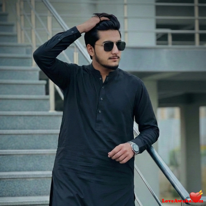 Shehroz9869 Pakistani Man from Lahore