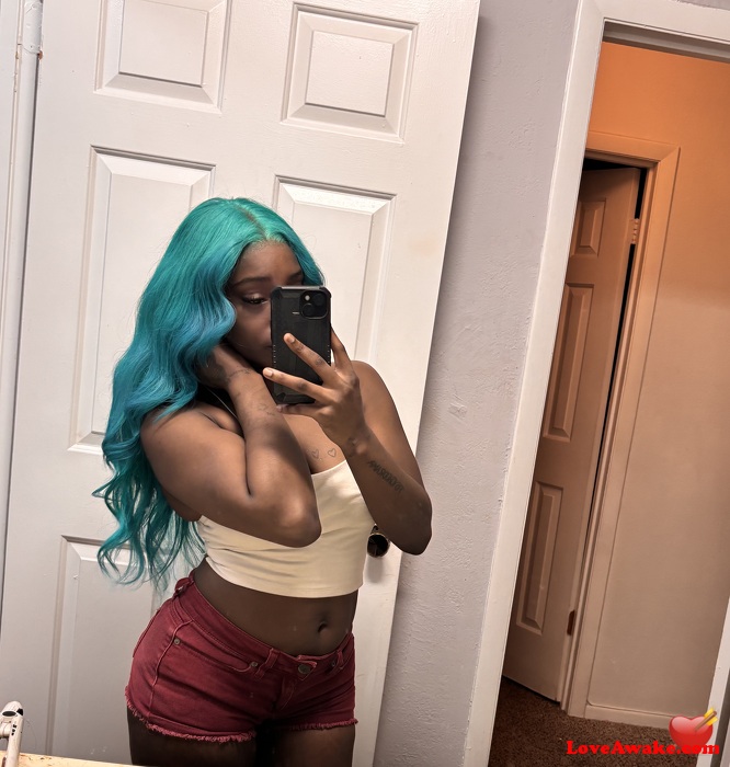 asiiaalee American Woman from Orlando