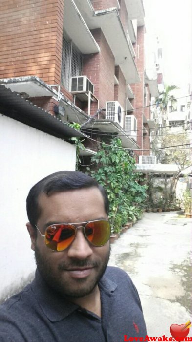 yj0912 Bangladeshi Man from Dhaka
