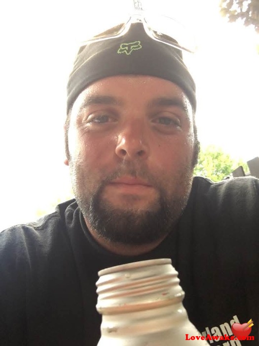 Country90 American Man from Niles