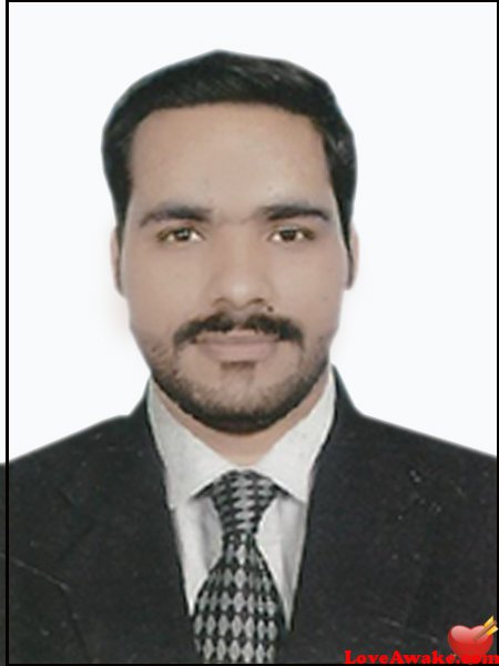 Sheraxi Pakistani Man from Lahore