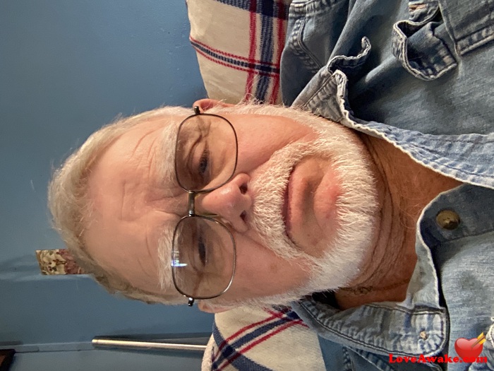 Bruce275 American Man from Felton