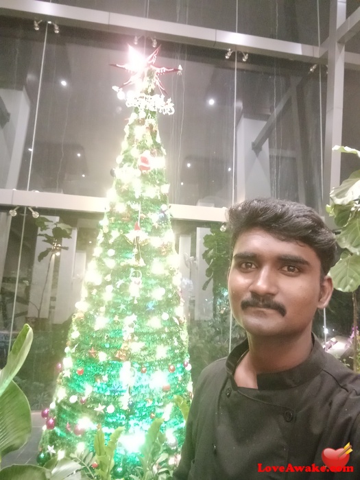 Esha007v Indian Man from Madurai