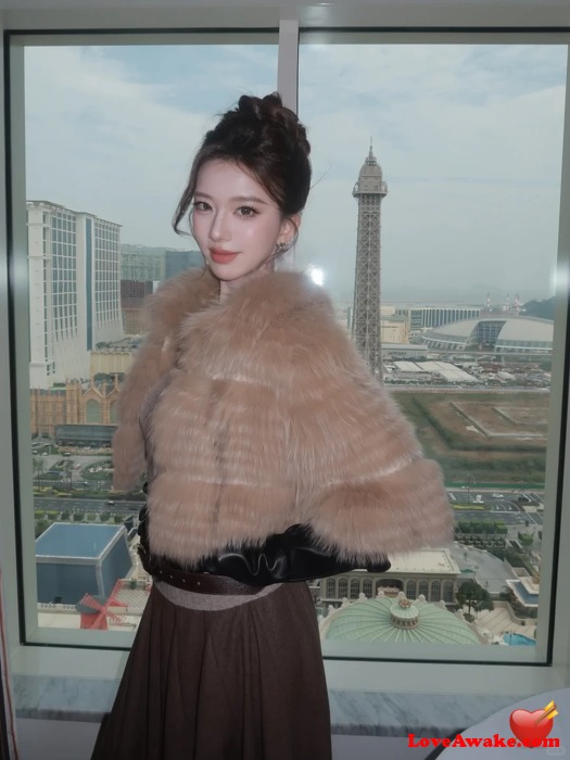 IcyLee Chinese Woman from Xi An