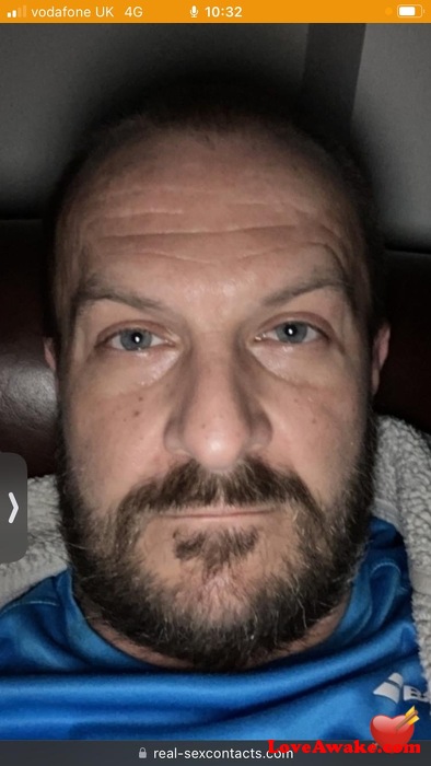 Meechibo UK Man from Reading