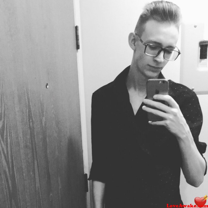 AlexD237 Canadian Man from Edmonton