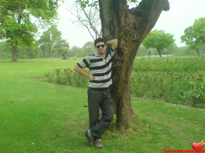 vineet02saini Indian Man from Pune