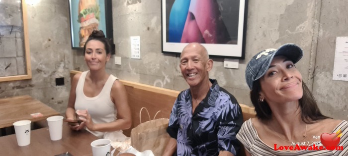 Nehemiah7729 American Man from Honolulu