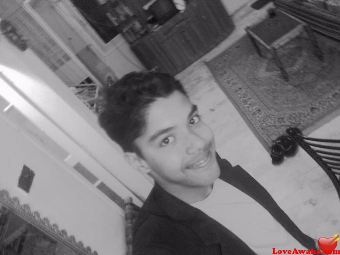 HamXii Pakistani Man from Hyderabad