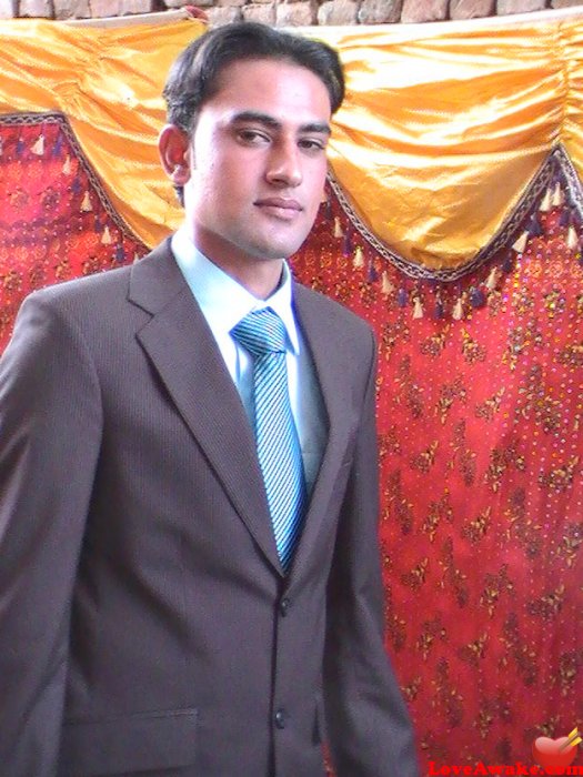 uzman318 Pakistani Man from Narowal